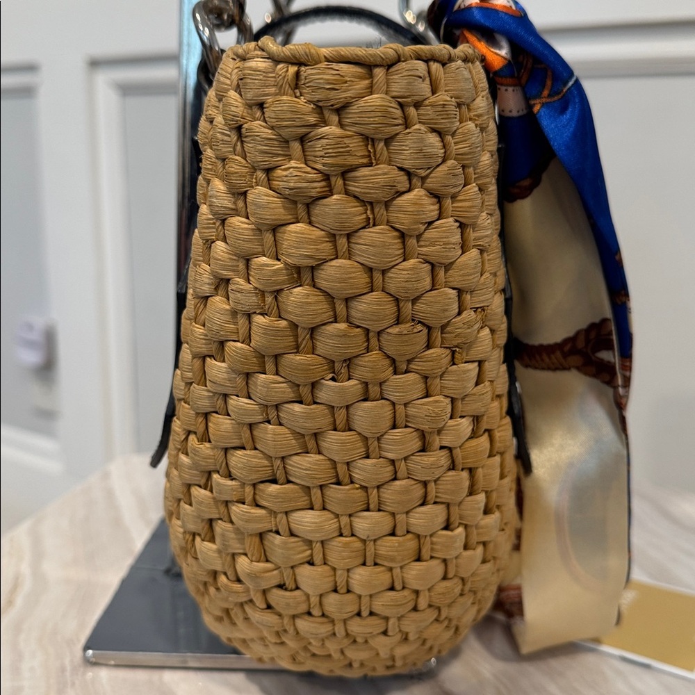 Michael Kors Santorini Natural Straw Tote - Picture 8 of 17